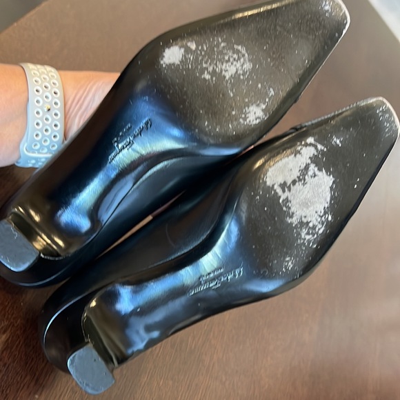 Lillaz Gancini Salvatore Ferragamo Embossed - Picture 4 of 11